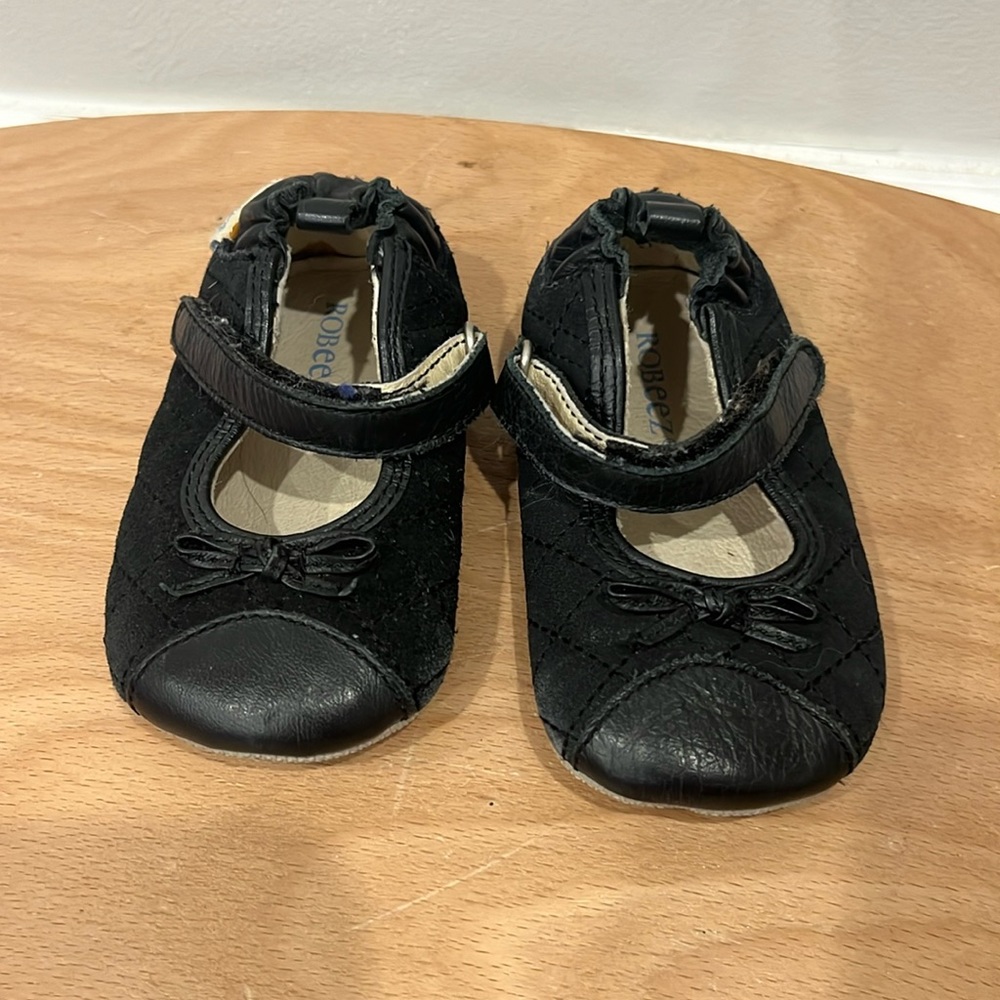 Robeez soft sold ballerina flat